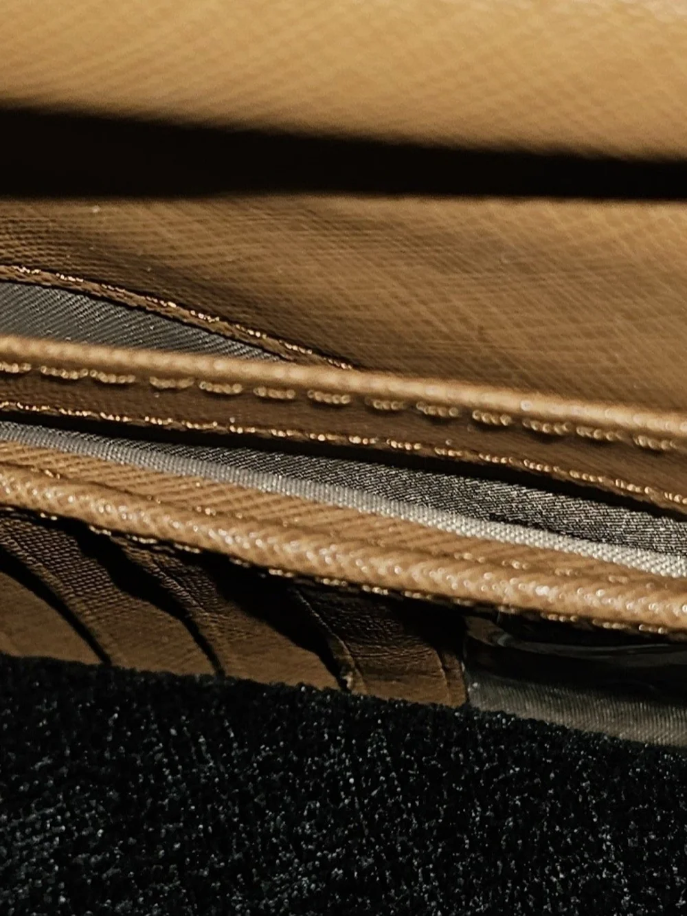 Michael Kors Leather Continental Wristlet